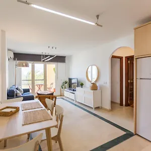 Bonito En Primera Línea De Playa Apartamento Estepona